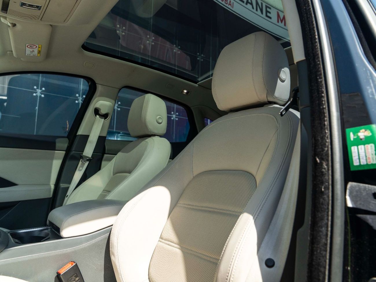 جاكوار E Pace AED 1,258 PM • E-PACE P200 AWD S • PRISTINE CONDITION