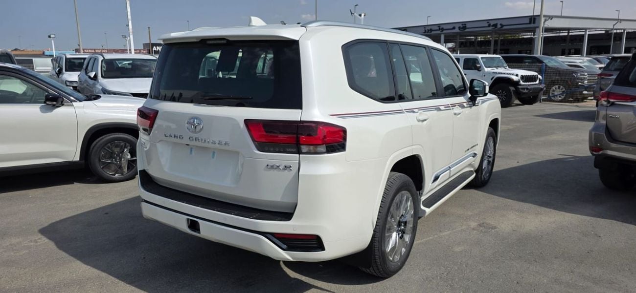 تويوتا لاند كروزر 2026 Model Toyota Land Cruiser (LC300) GXR, 3.5L Petrol 4WD 10A/T