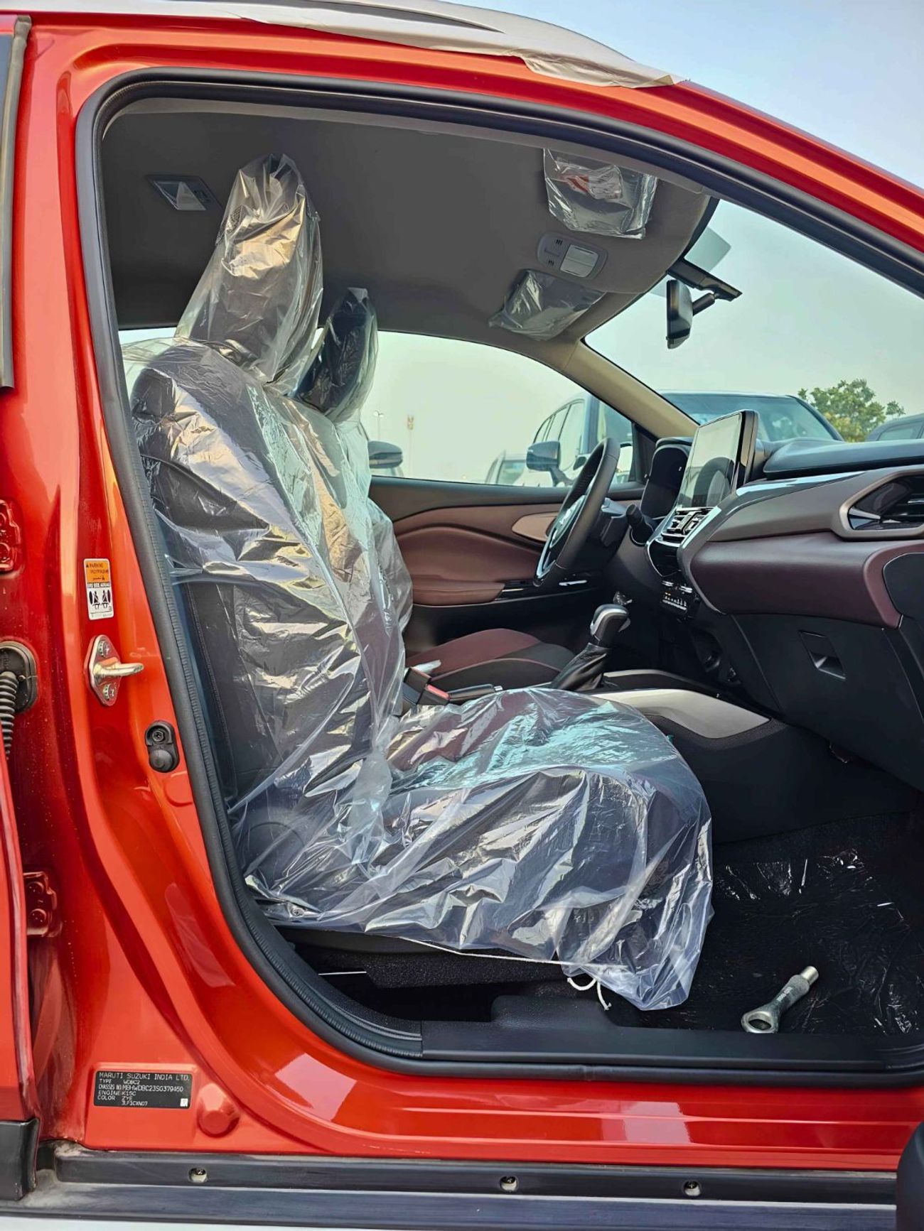 سوزوكي فرونكس GLX / EURO 5 HYBRID / 1.5L V4 / HEADUP DISPLAY / 360* CAMERAS / " 9" DISPLAY AUDIO (CODE # GLX)