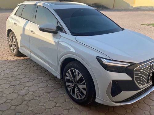 أودي اي ترون 55 Quattro