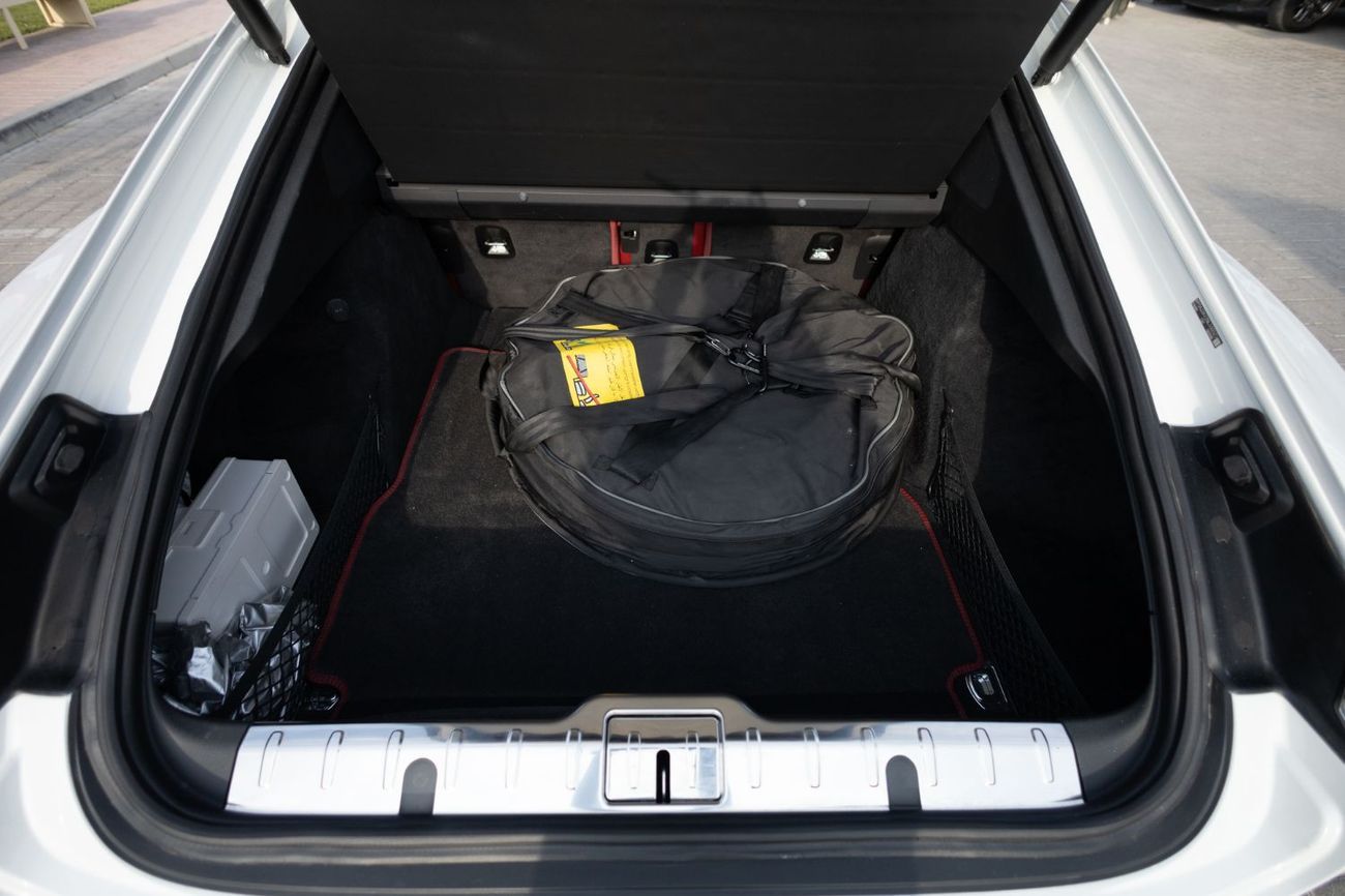 بورش باناميرا Std 3.0L (325 HP)