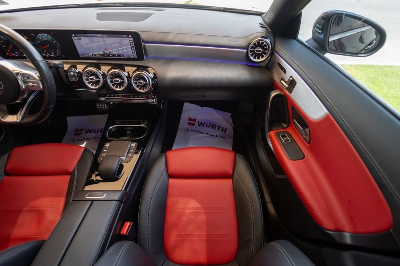 مرسيدس بنز CLA 250 Premium + 2.0L