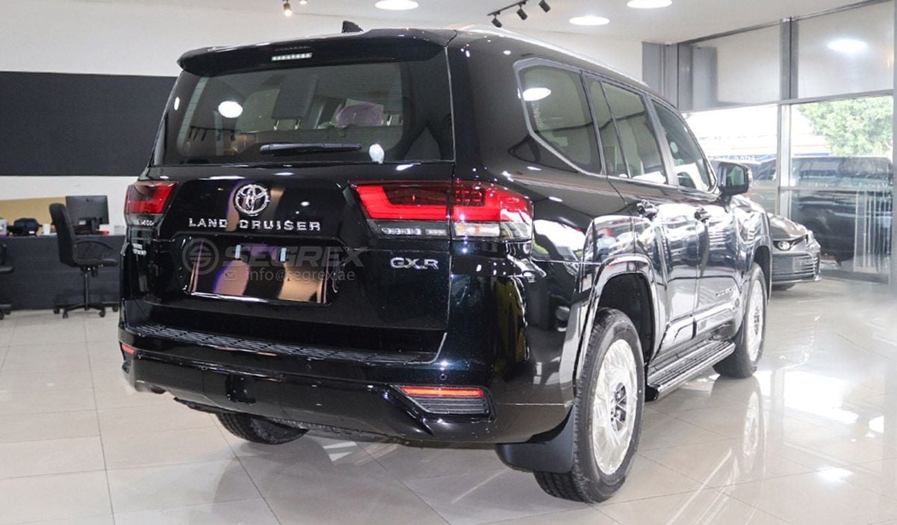 تويوتا لاند كروزر 2026 Model Toyota Land Cruiser (LC300) GXR, 3.5L Petrol 4WD 10A/T