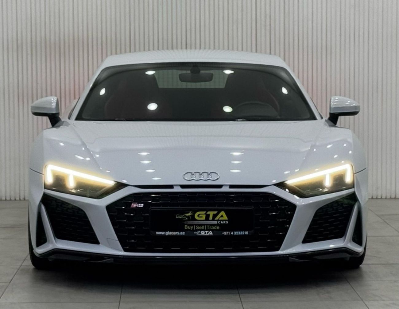 أودي R8 Std 5.2L (533 HP) 2021 Audi R8 V10, 2026 Audi Warranty, Audi Service Pack, Very Low Kms, GCC