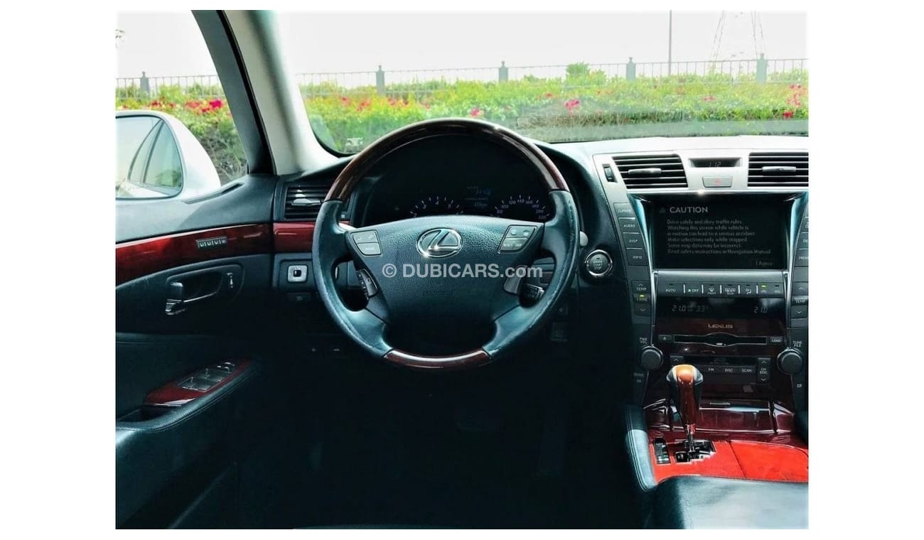 Lexus LS460 LEXUS LS 460L 2007 MODEL GCC CAR WITH FULL SERVICE HISTORY FOR 35500 AED ONY.