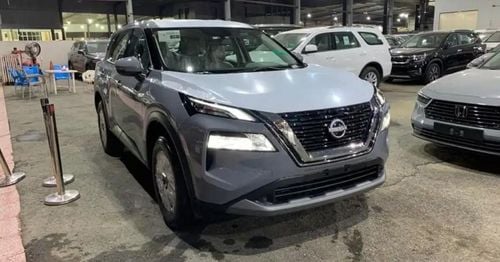 نيسان إكس تريل 2500 cc 4 cylinder gasoline engine Automatic