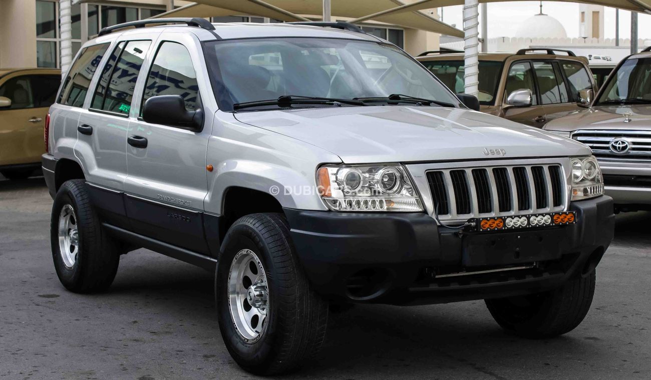 Jeep Grand Cherokee 4.0 V6 4X4 Laredo