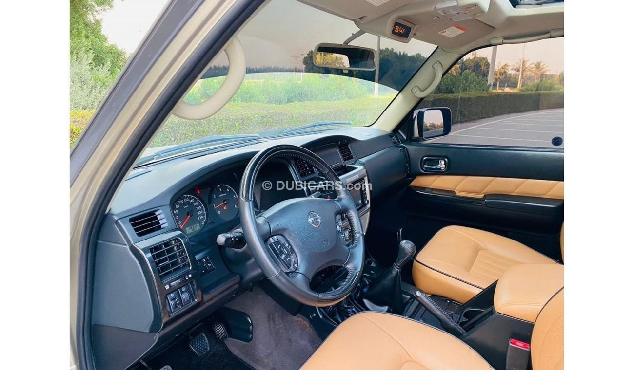 Nissan Patrol Super Safari GCC FULL OPTION FREE ACCIDENT