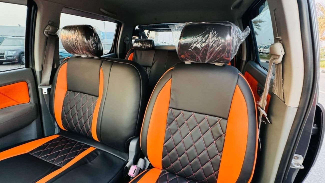 تويوتا هيلوكس -