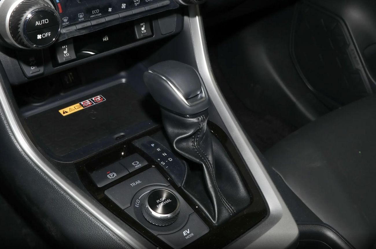 تويوتا راف ٤ 2.5 HYBRID AWD Elite Trim Full Option