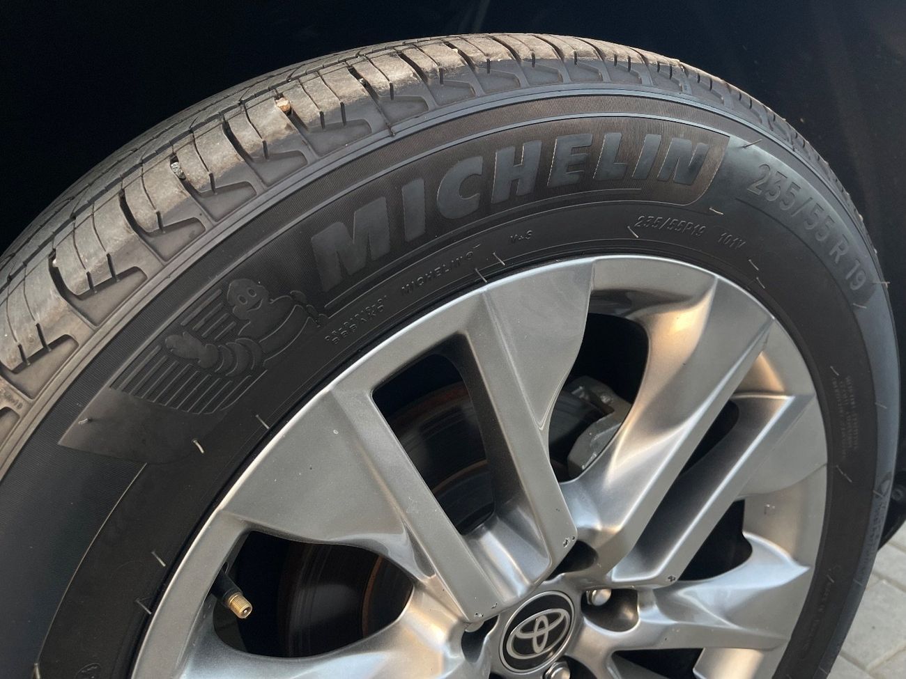 Toyota RAV4 Limited Full Option