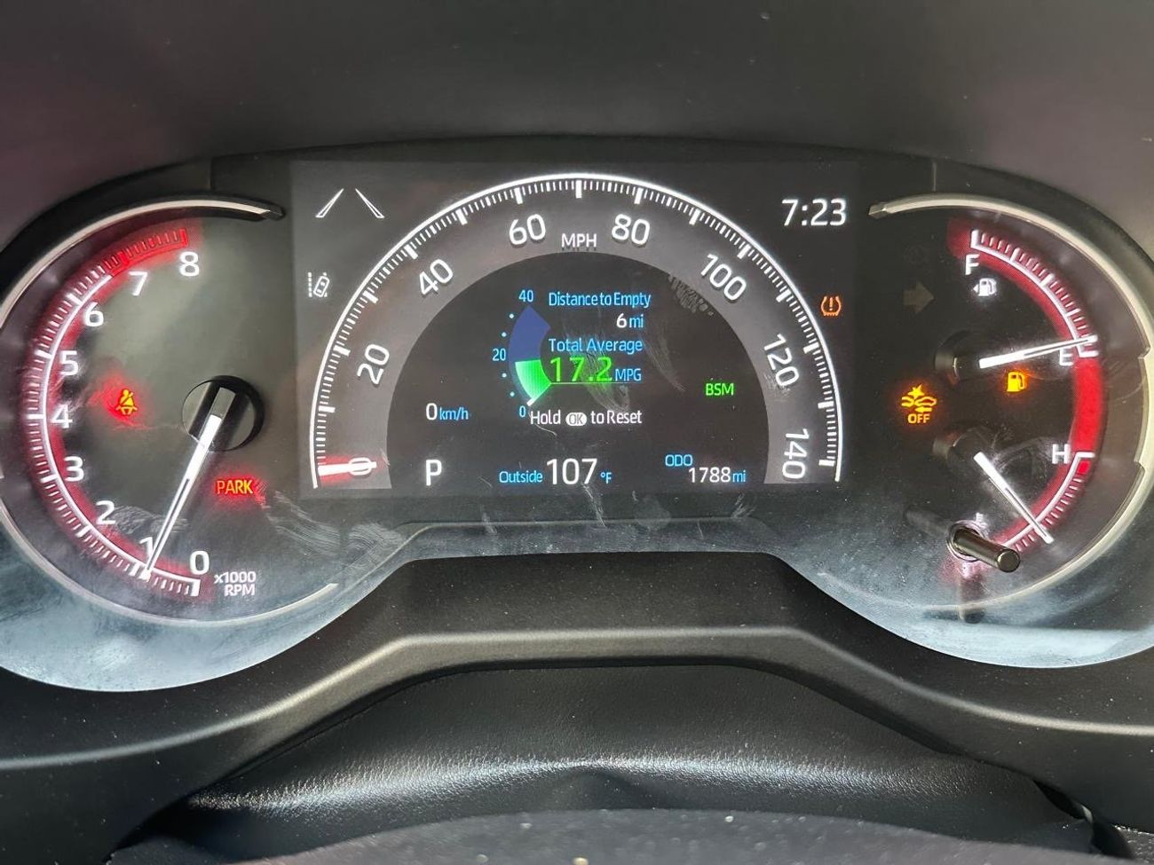 Toyota RAV4 RAV4 xle 4x4 AWD Full option