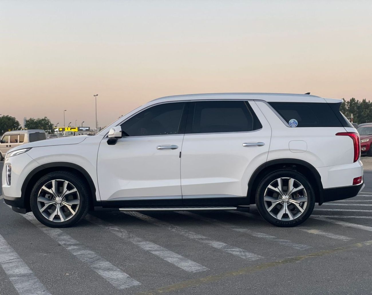 Hyundai Palisade 2021 Hyundai Palisade Premium Limited Full Option No Sunroof - Korean Specs Clean Title - 360* CAM -