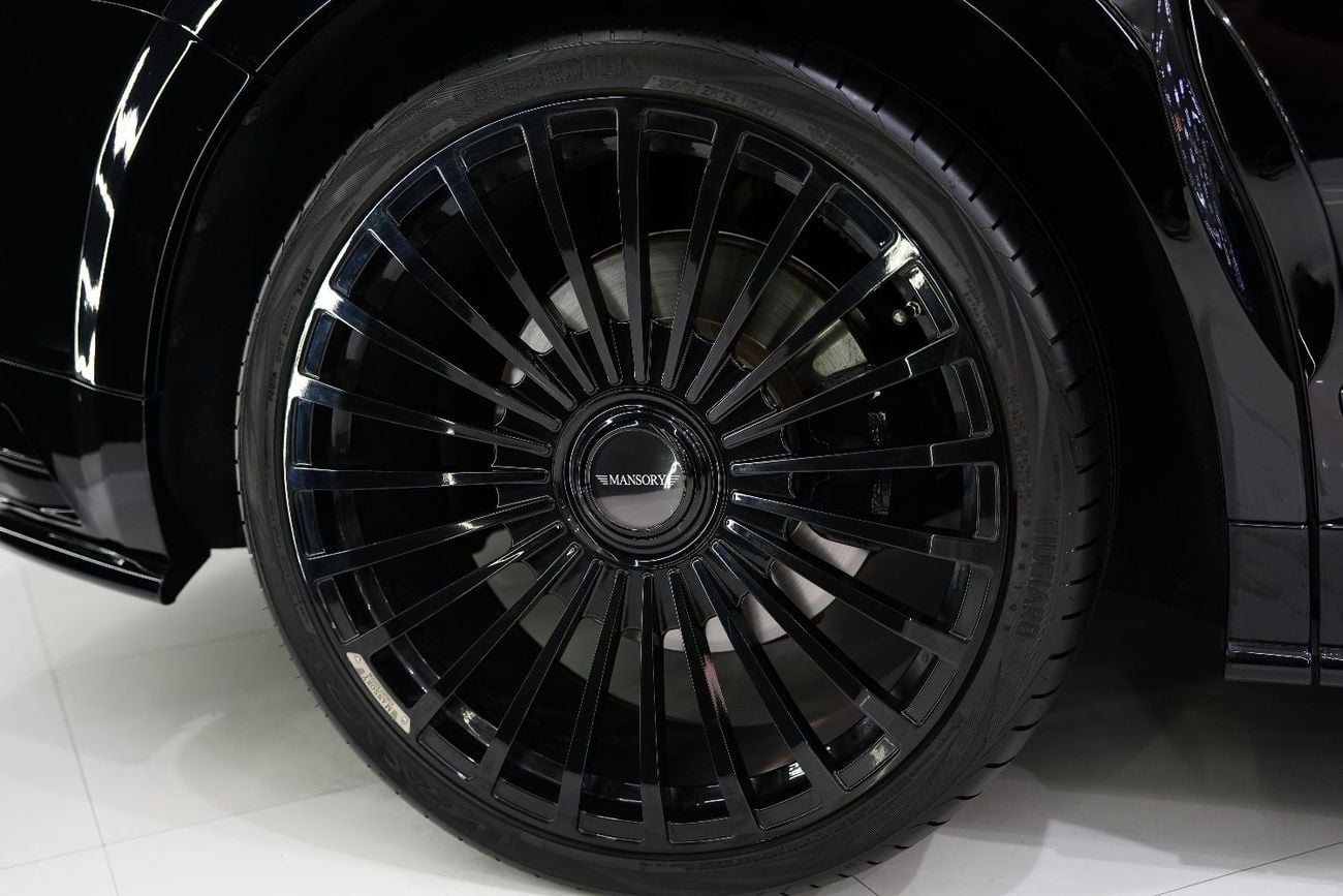 Rolls Royce Cullinan BLACK BADGE Mansory ORIGINAL | Rear Screen | Bespoke Audio| Starlight!!