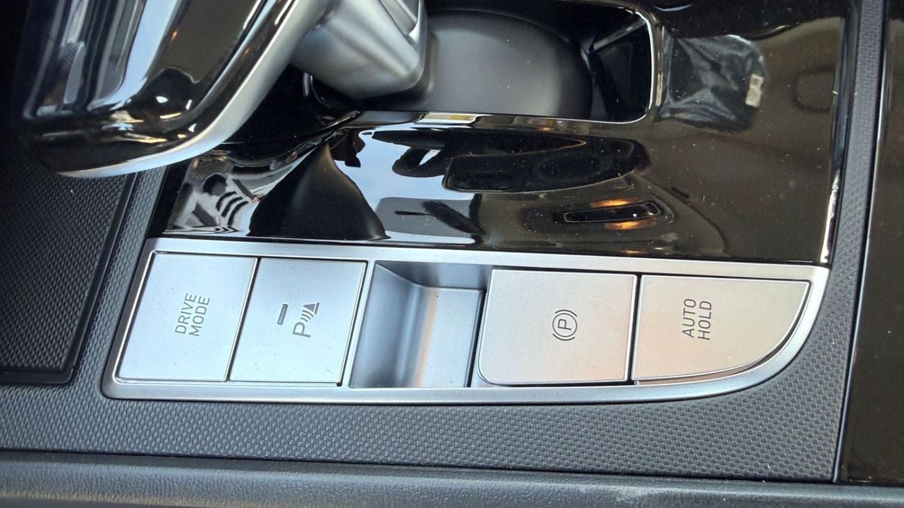 Hyundai Elantra 1.5L Pertol - GLX ELITE