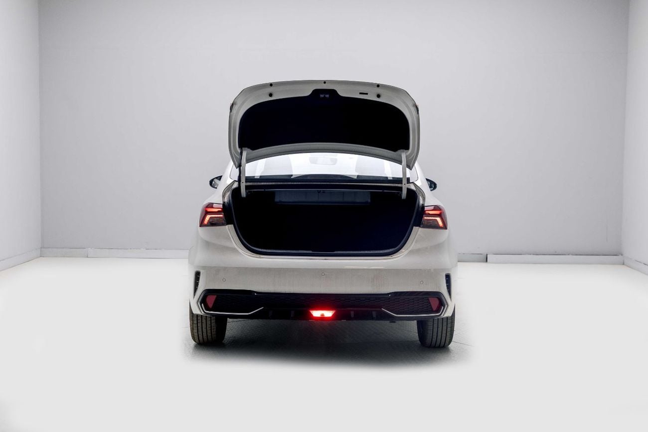 Kia K3 Comfort 1.5L - White Inside Black | Export Only