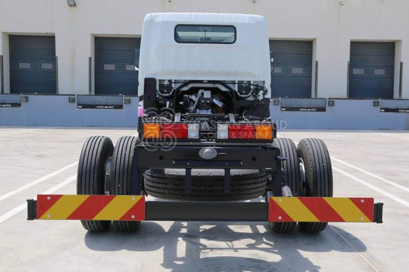 Mitsubishi Fuso Canter CHASSIS 3TON SC 100L TANK (4X4) DIESEL, MY23