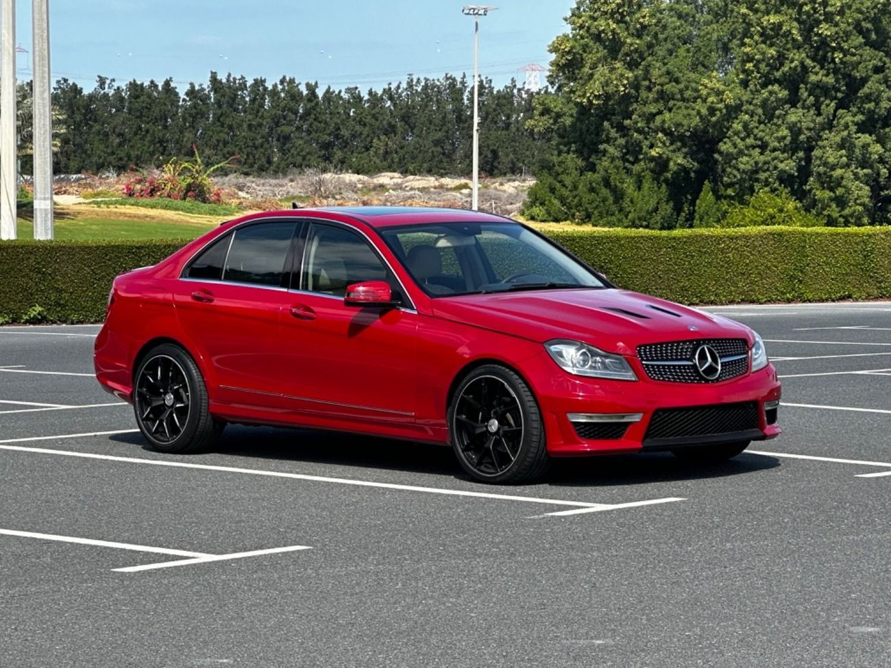 Mercedes-Benz C 250 MODEL 2014  CAR PERFECT CONDITION INSIDE AND OUTSIDE AMG KIT FULL OPTION NO ANY MECHANICAL ISSUES