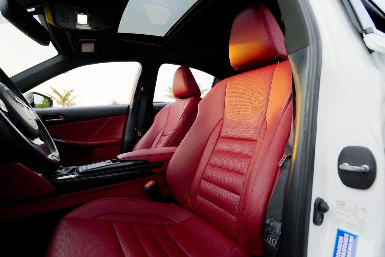 Lexus IS350 3years warranty and2 years service Contact number 0507273386