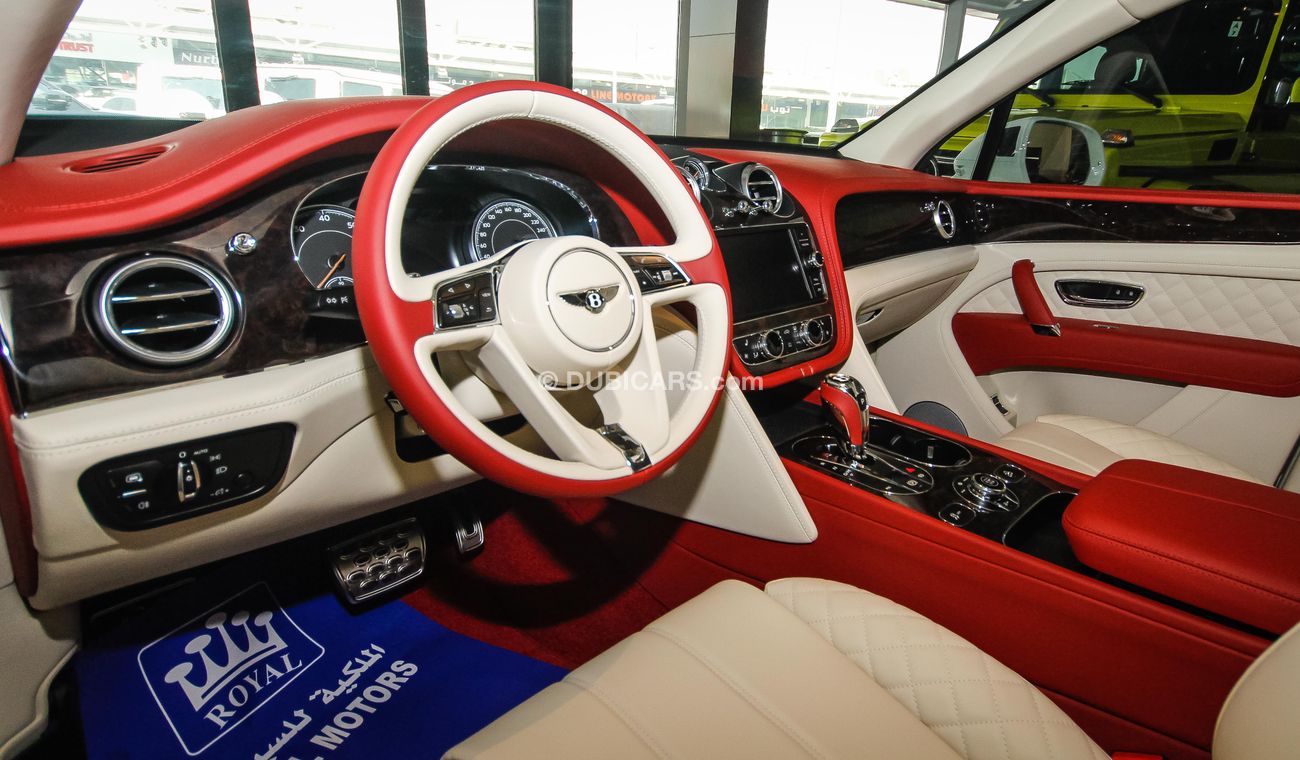 Bentley Bentayga 5 years warranty And service contract