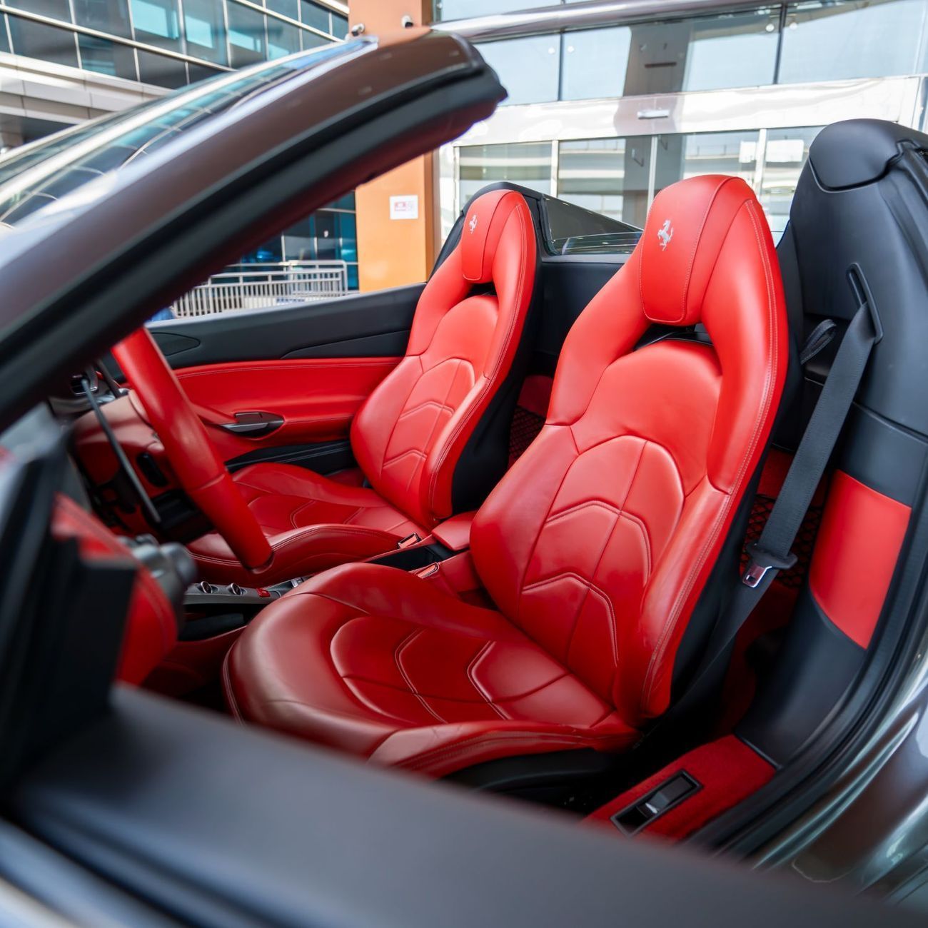 Ferrari 488 Spider STD 2018 FERRARI 488 SPIDER GCC DONE ONLY 26,000KM