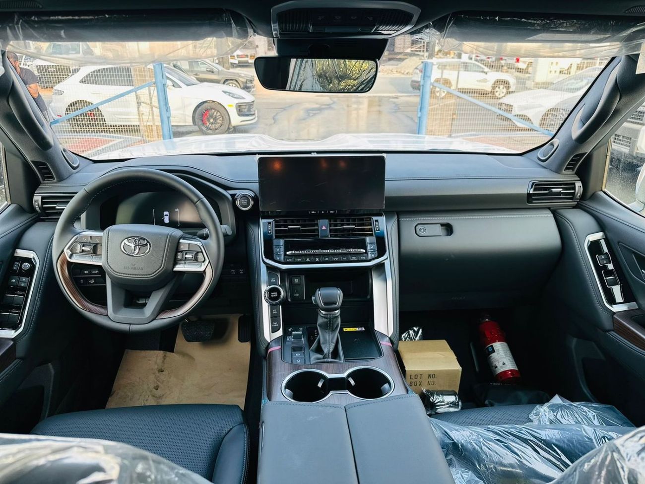 تويوتا لاند كروزر VX 4.0L