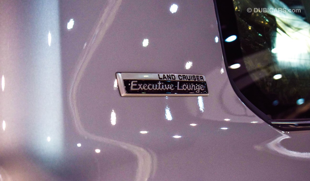 Toyota Land Cruiser VX.R+ V8 Executive Lounge