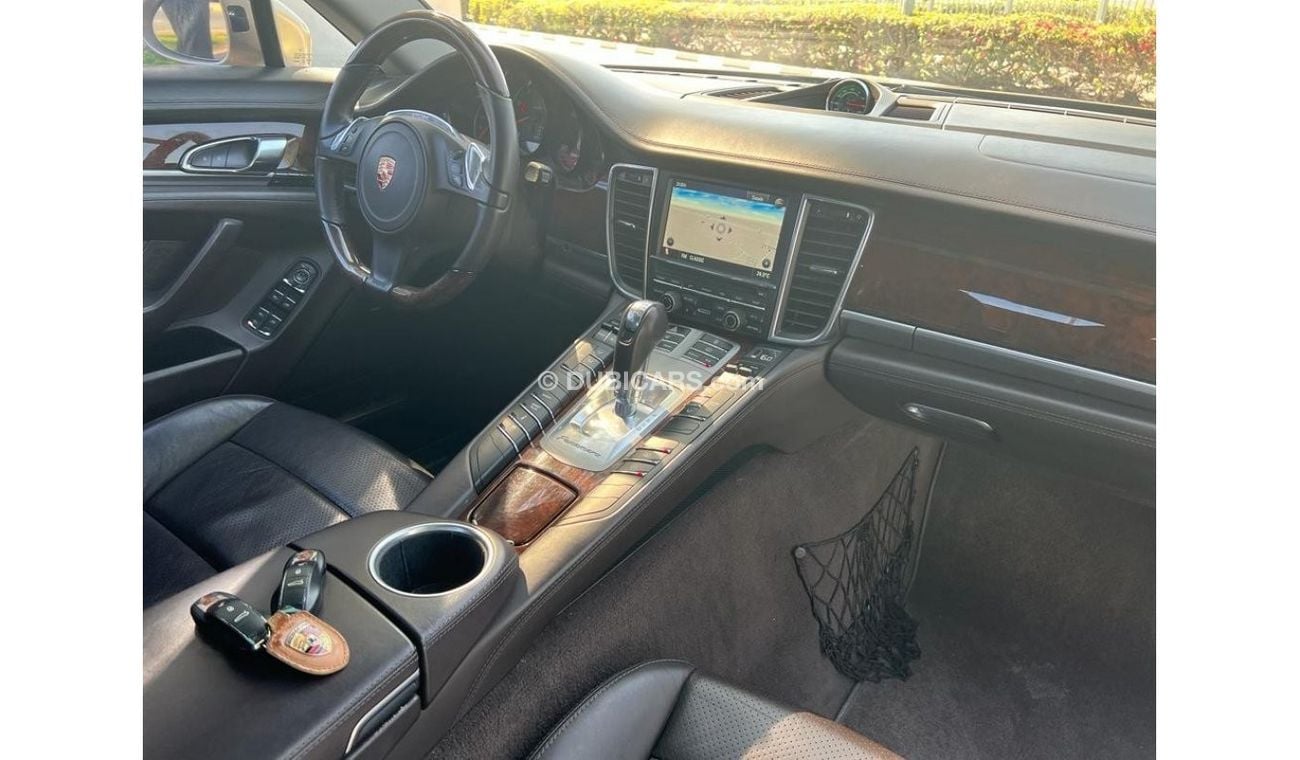 بورش باناميرا PORSCHE PANAMERA 4 2013 GCC FULL SERVICE HISTORY WITH ONE YEAR WARRANTY