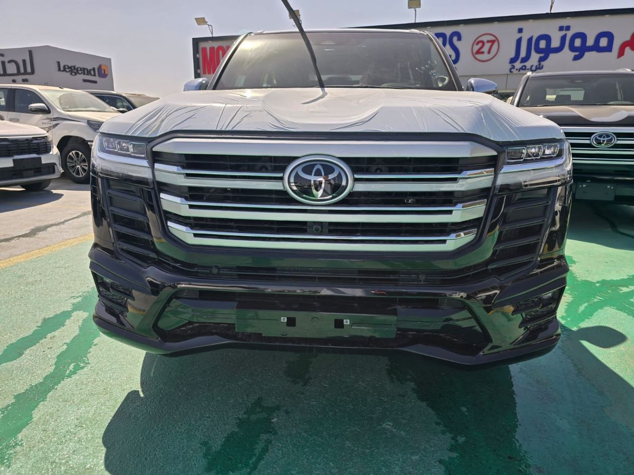 Toyota Land Cruiser Toyota Land Cruiser VXR 3.5 2026 - Black Color