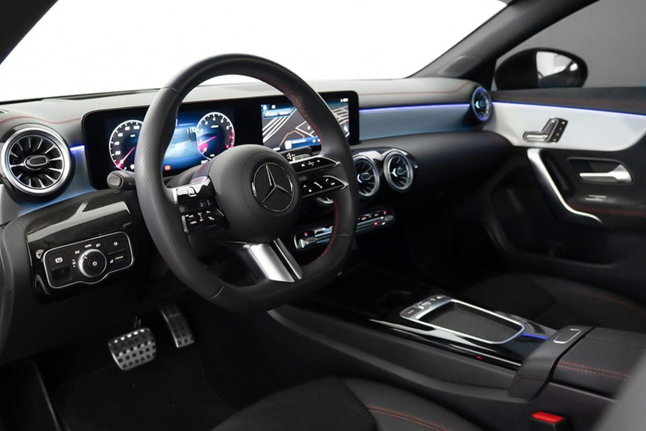 Mercedes Benz CLA250 4MATIC
