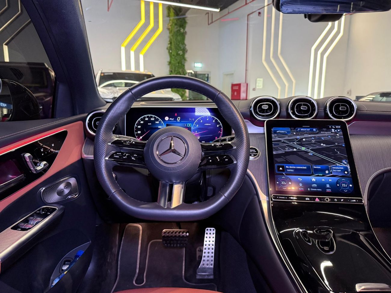 مرسيدس بنز GLC كوبيه 200 4MATIC 0% Down-payment | AED 5,000 P/M | 2024 GLC200 Coupe | AMG Package | Warranty and Service cont