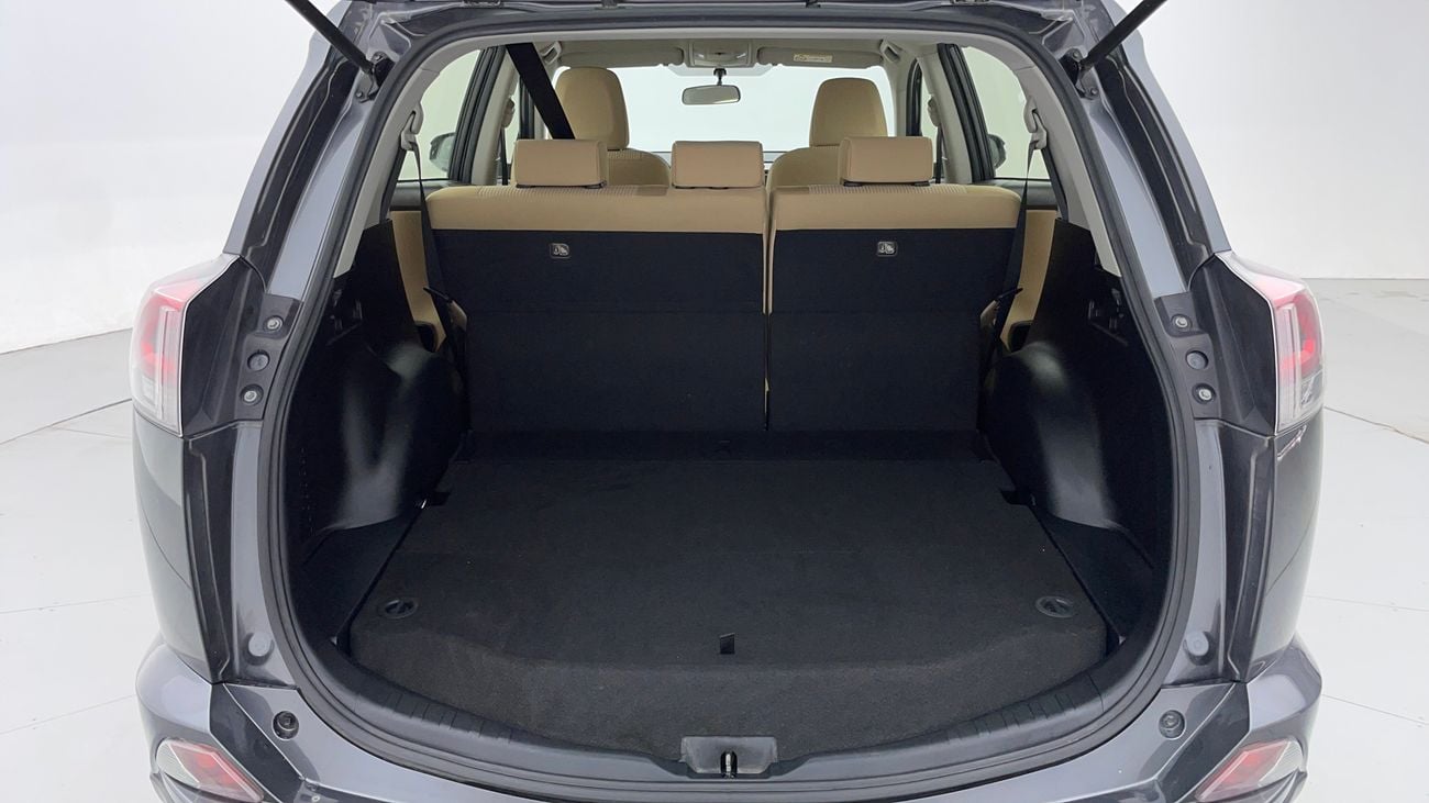 تويوتا راف ٤ EX 2.5 | بدون دفعة مقدمة | اختبار قيادة مجاني للمنزل