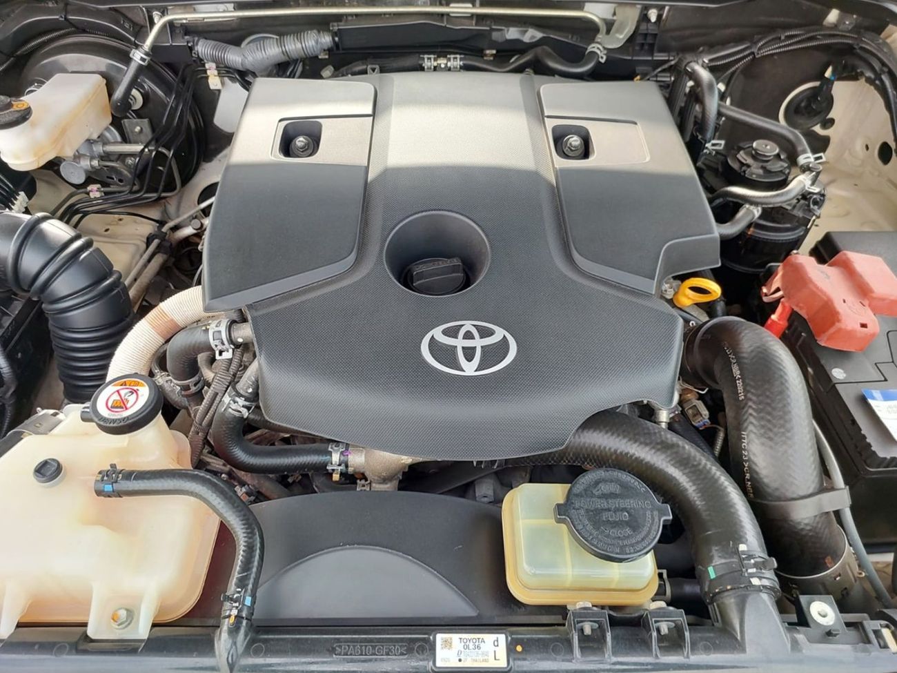 Toyota Hilux TOYOTA HILUX PICK UP RHD 2022 MODEL 2.8 L DIESEL AUTOMATIC(PM71300)