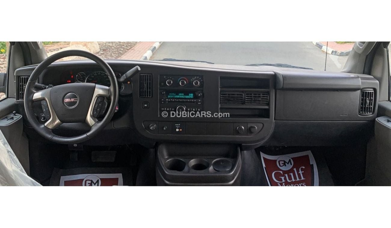 GMC Savana 3500 Passenger GCC Specs - Brand New - Can be registered under company as well as personal name