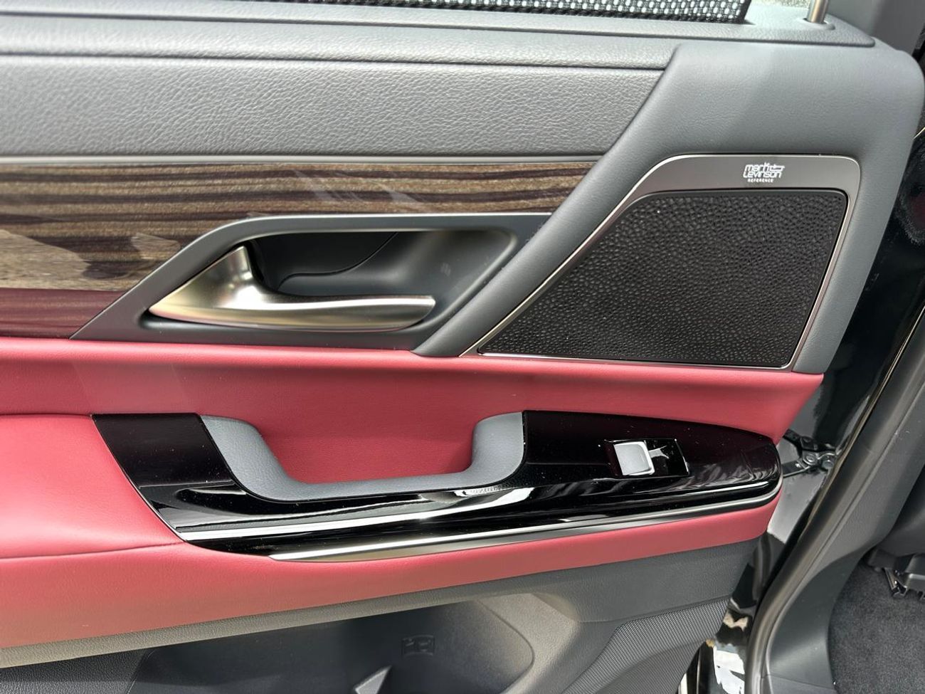 Lexus LX 500 LX500 3,3 DIESEL **التصدير فقط خارج الخليج***EXPORT ONLY**