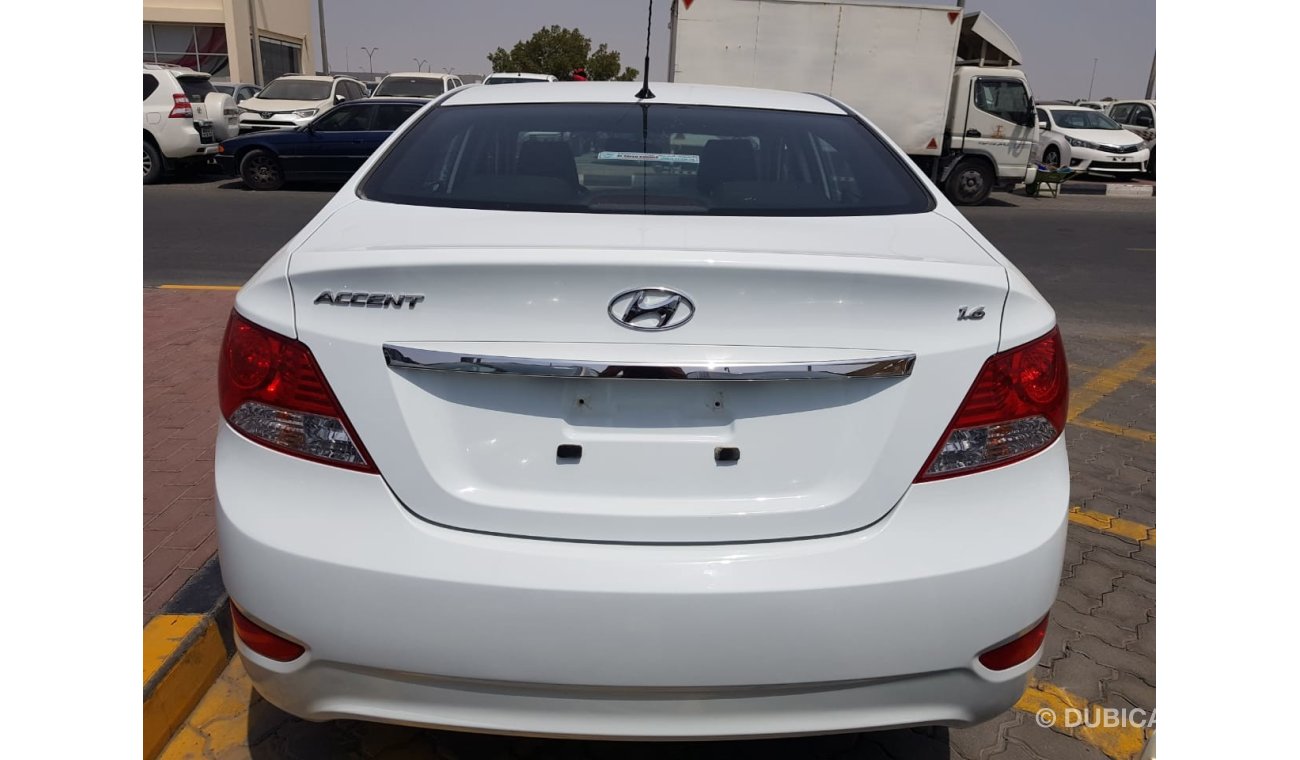 Hyundai Accent 2015 GCC No Accident No Paint A perfect Condition