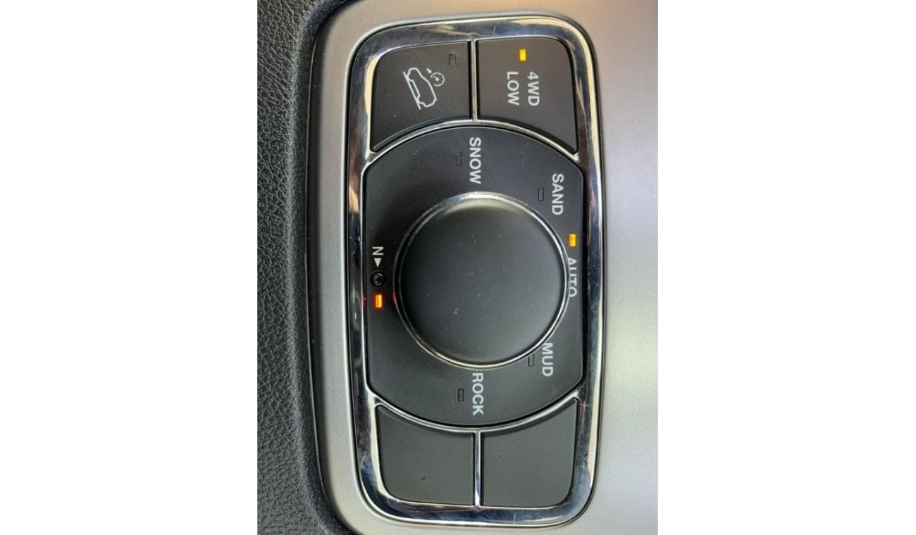 Jeep Grand Cherokee JEEP GRAND CHEROKEE ALTITUDE