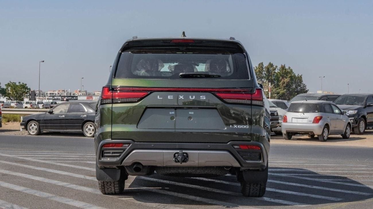 Lexus LX 600 2025 Lexus LX600 Over-Trail 3.5L AT Petrol (Green)