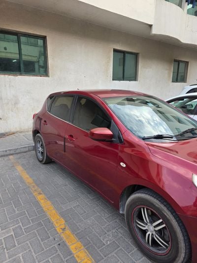 نيسان تيدا SV