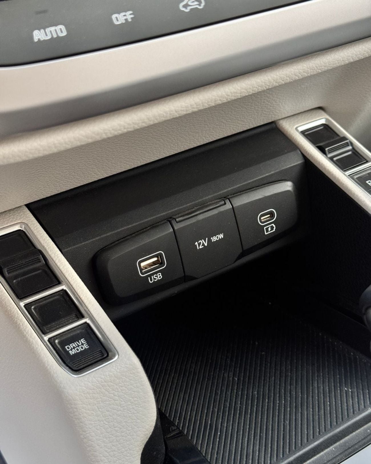 Kia Carens EX 1.5L - 2025 MODEL FULL OPTION