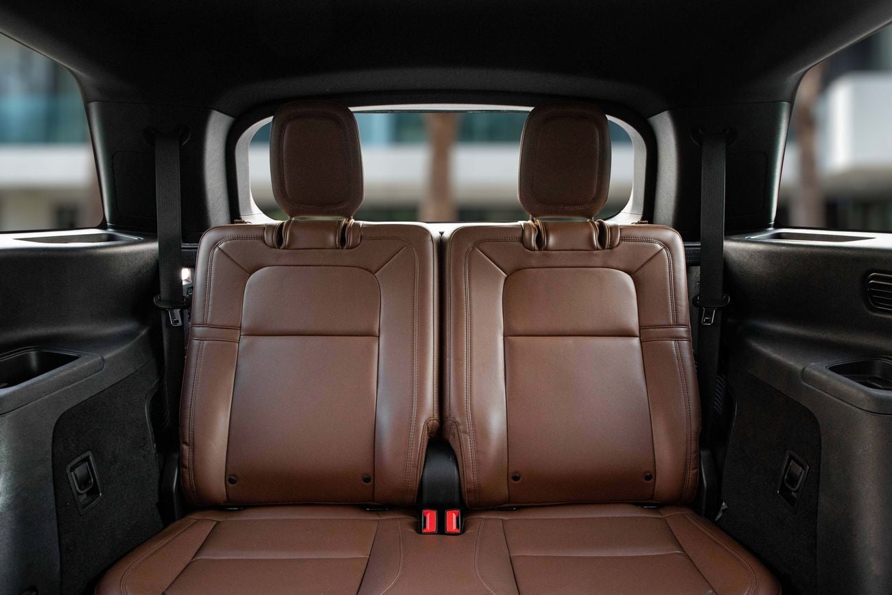 Lincoln Aviator Aviator Reserve 3.0L AWD | 2,253 P.M | 0% Downpayment | Excellent Condition!