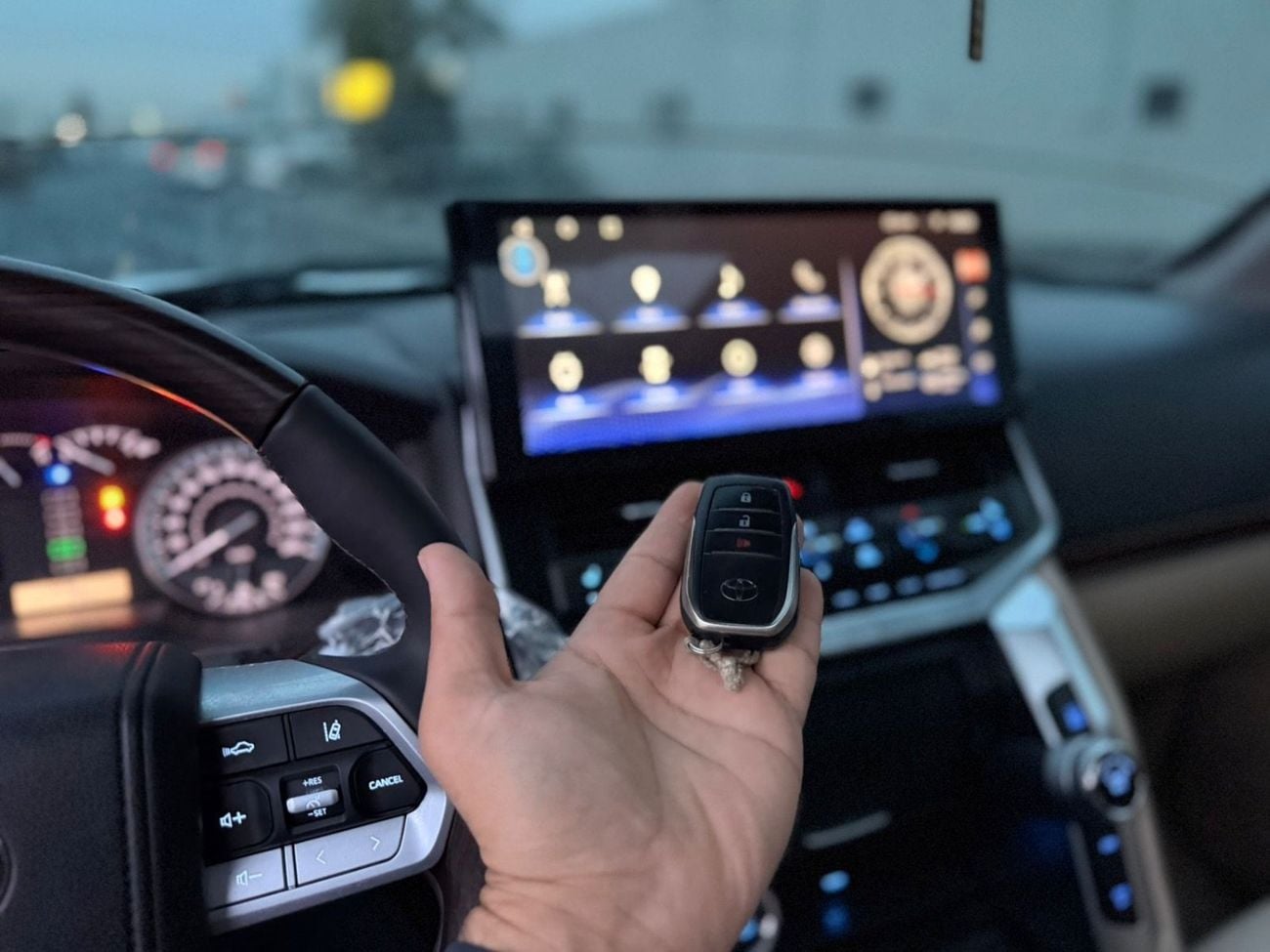 Toyota Land Cruiser GXR+ 4.0L