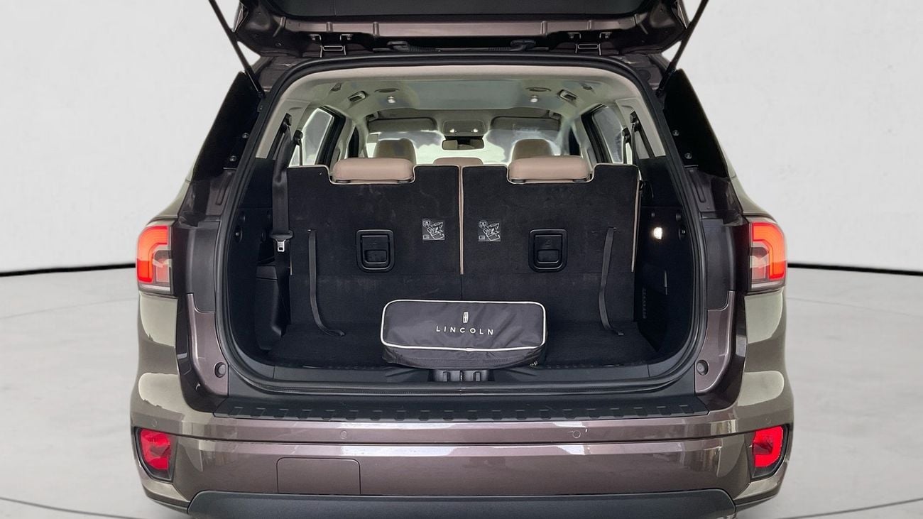 فورد ايفرست XLT | شامل الضمان | 0 ﺪﻔﻋﺓ ﺃﻮﻟﻯ