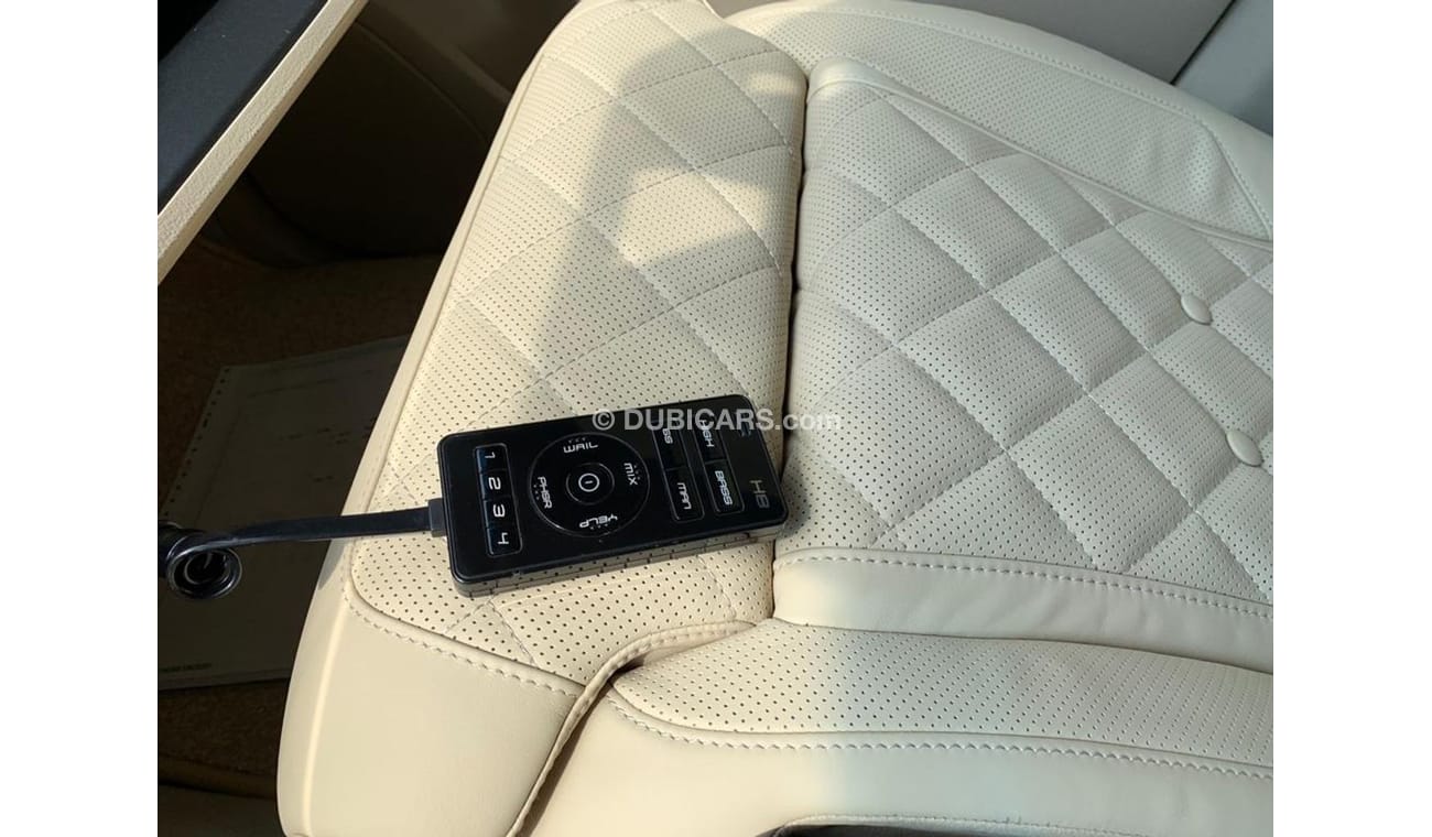 Toyota Land Cruiser LC200 5.7 Ltr Armoured Level B6