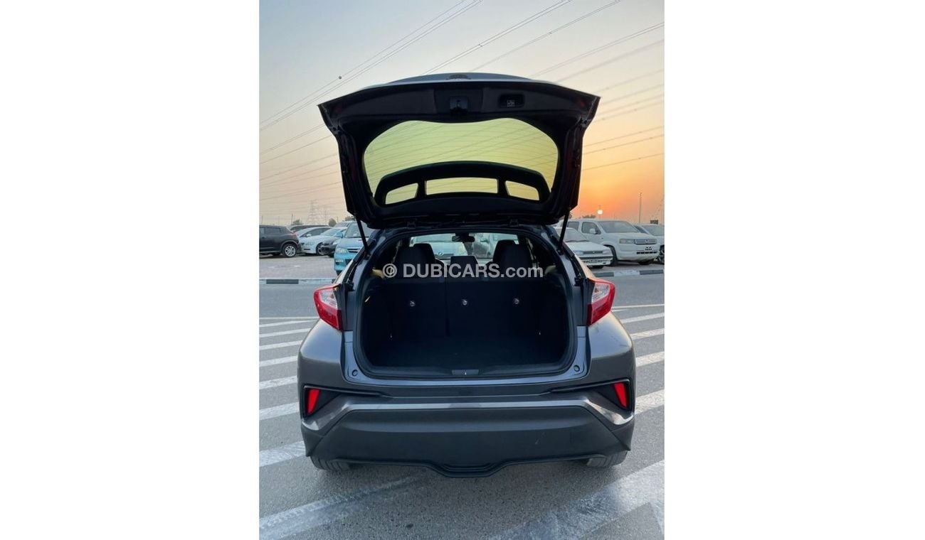 Toyota CHR 2021 Toyota C-HR Limited NightShade Edition With blue Guide Lines Inside