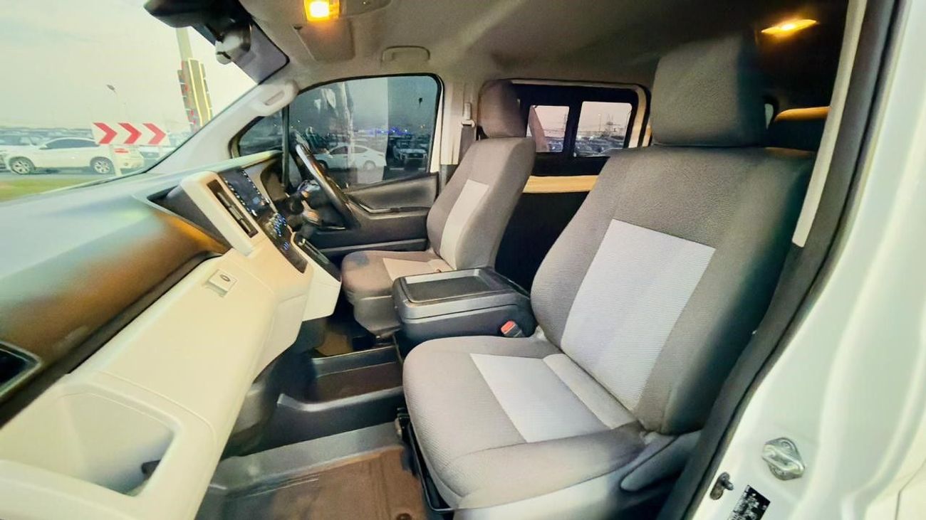 Toyota Hiace 4-SEATER | AUTOMATIC TRANSMISSION | 2.8L DIESEL | BACK CAMERA | PARKING SENSORS