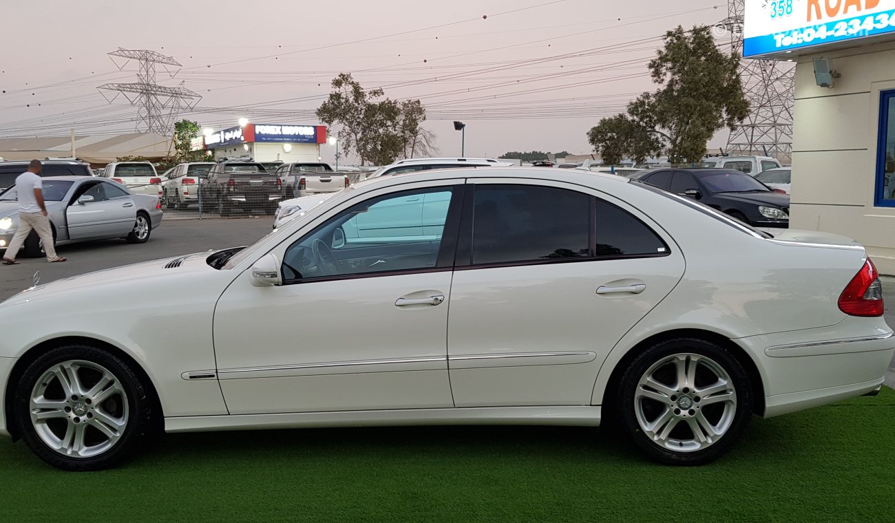 Mercedes-Benz E 350 Japan imported - Very clean car free accident 78000 km only