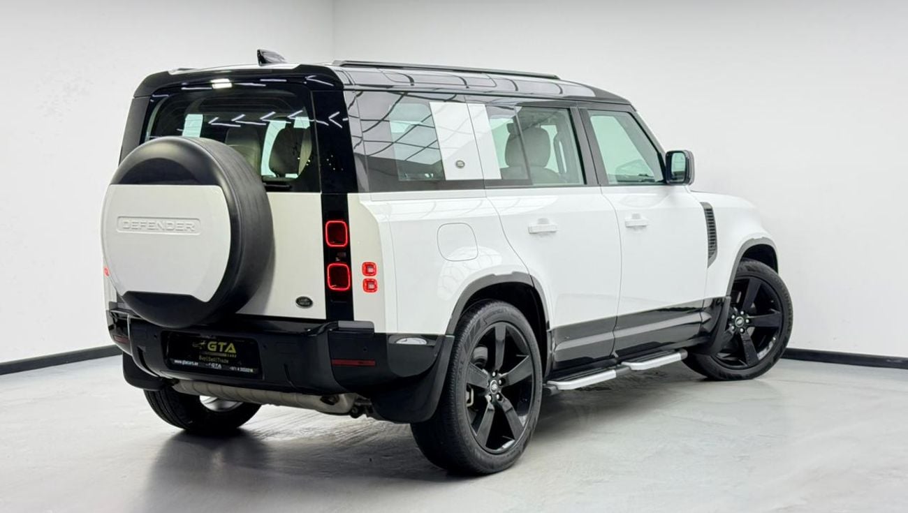 Land Rover Defender 2020 Land Rover Defender 110 SE P400, Warranty, Service History, Excellent Condition, GCC