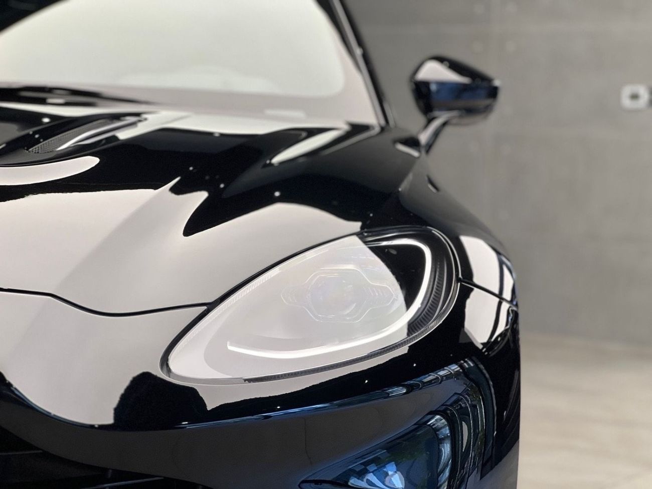 Aston Martin DB7 Aston Martin