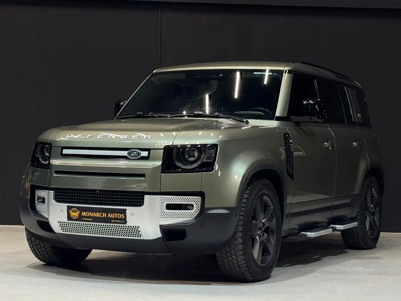 Land Rover Defender 5,259 P.M | 0% Downpayment | 110 | ONE OWNER | AGENCY WARRANTY AND SERVICE CONTRACT